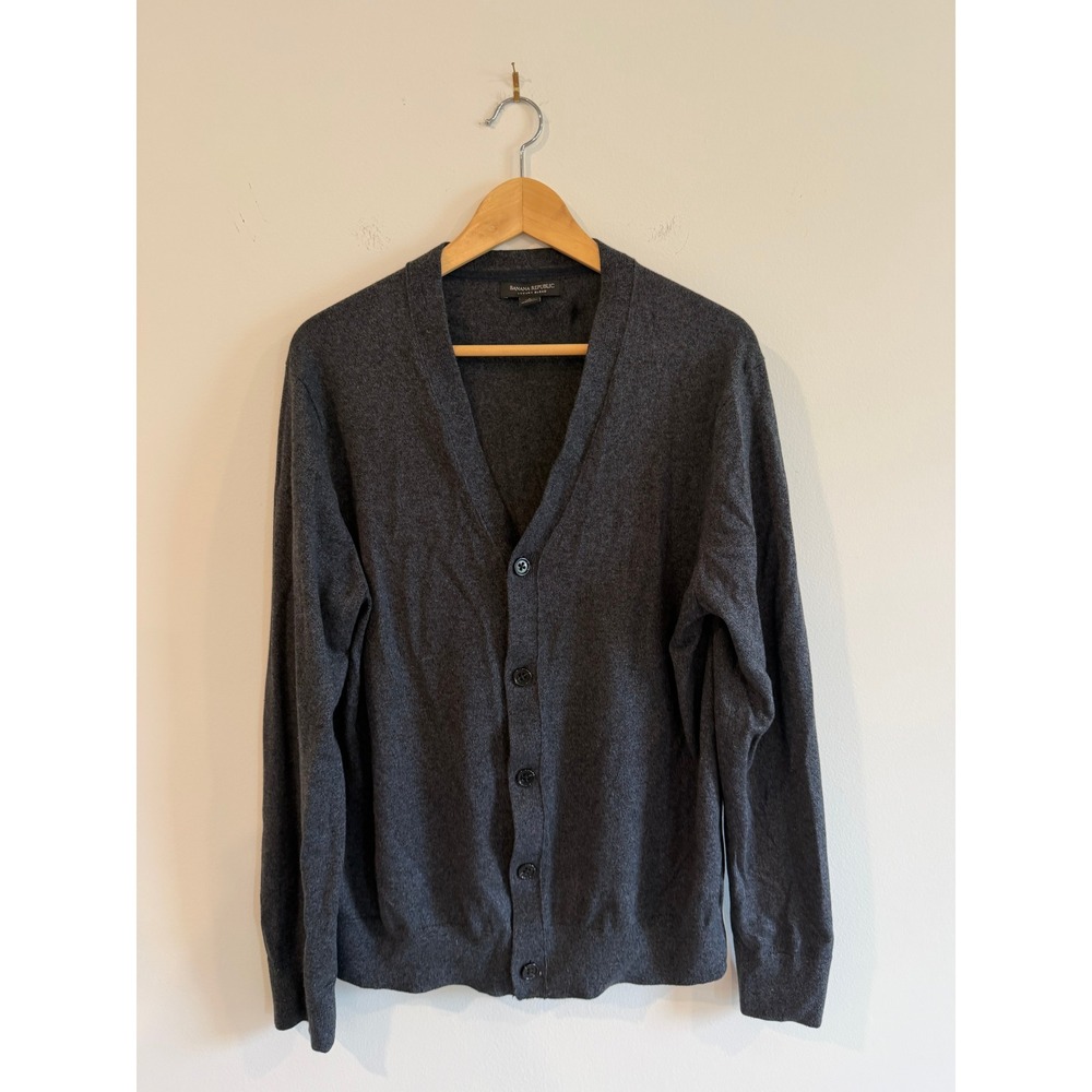 Banana Republic Luxury Blend Cardigan Mens Large Gray Silk Cashmere V-Neck